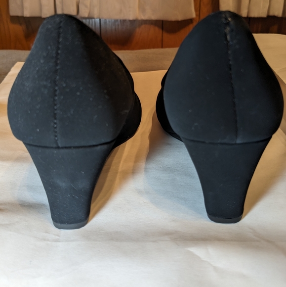 Rialto wedges size 7 - Picture 5 of 8